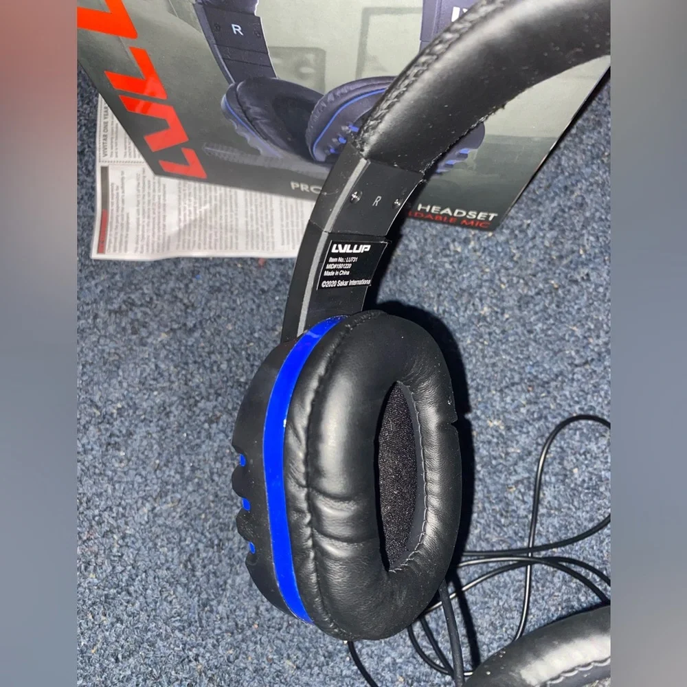 LvL-Up Artillery Pro Gaming Headset - Excellent Condition 9/10⭐️